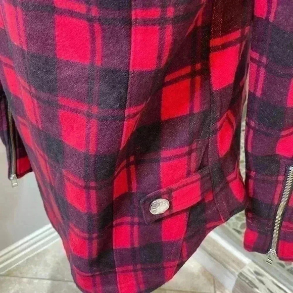 Moose Knuckles Rocker Jenny Flannel Shirt Red Plaid Shacket Size XL - Picture 4 of 11
